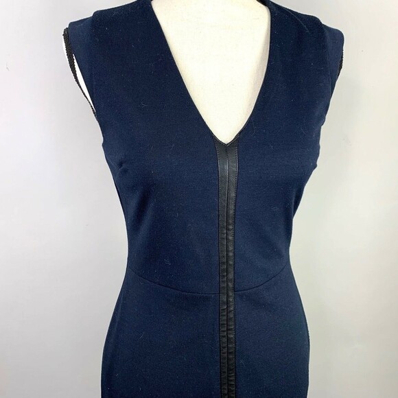 Banana Republic Sleeveless Sheath Dress Women O Navy Faux Leather Front Detail - Picture 2 of 12